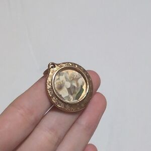 Gold Floral Round Locket Pendant - Unbranded